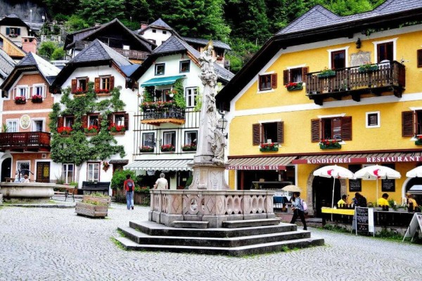 TOUR DU LỊCH CHÂU ÂU NĂM 2025 ĐI 5 NƯỚC TÂY VÀ ĐÔNG ÂU BẢN ĐỘC ĐÁO TỪ HÀ NỘI SÀI GÒN ĐẾN Ý-SLOVENIA-HUNGARY-SLOVAKIA-ÁO-SÉC HÀNH TRÌNH DU LỊCH LÃNG MẠN CHẠM CẢM XÚC 