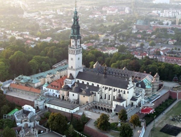 TOUR HÀNH HƯƠNG CÔNG GIÁO ĐÔNG ÂU 6 NƯỚC MEDJUGORJE(MỄ DU) -CROITIA - ÁO (AUSTRIA) HUNGARY – CZECH – BA LAN (POLAND) 15 NGÀY 14 ĐÊM  KHỞI HÀNH TỪ HÀ NỘI TP HỒ CHÍ MINH 
