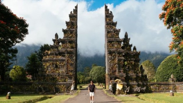 HÀ NỘI – INDONESIA-CỔNG TRỜI BALI SẮC MÀU