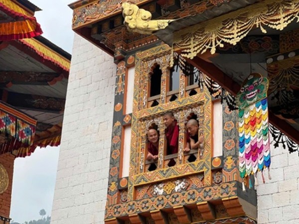 DU LỊCH TÂM LINH BHUTAN 2026 BAY THẲNG TỚI VƯƠNG QUỐC HẠNH PHÚC NHẤT THẾ GIỚI 5 NGÀY 4 ĐÊM KHỞI HÀNH TỪ HÀ NỘI TP HỒ CHÍ MINH ƯU ĐÃI GIÁ TỐT CHO QUÝ TĂNG NI PHẬT TỬ 