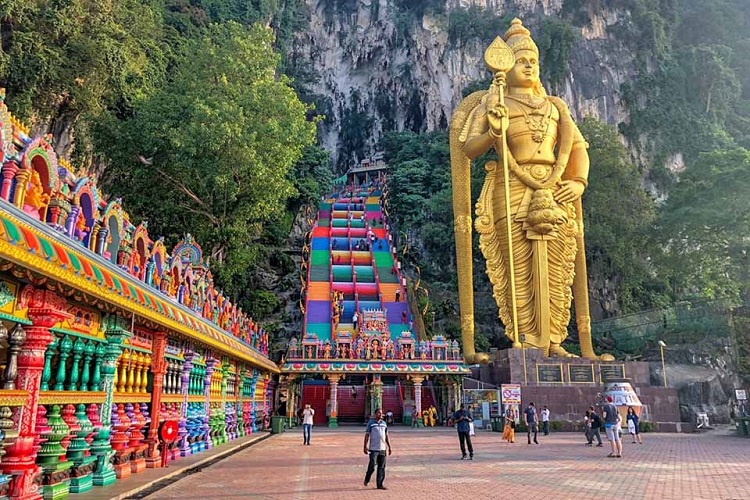 TOUR SINGAPORE MALAYSIA (MÃ LAI-SING) 5N4Đ NGỦ ĐÊM TẠI CẢ SING VÀ MALAYSIA MỘT HÀNH TRÌNH HAI ĐIỂM ĐẾN KHỞI HÀNH TỪ HÀ NỘI -TP HCM KUALA LUMPUR -CAO NGUYÊN GENTING - ĐỘNG BATU 