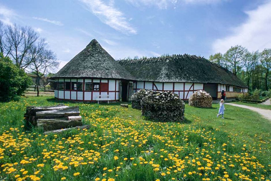 TOUR DU LỊCH 7 NƯỚC CHÂU ÂU ĐỘC ĐÁO BÊN BỜ BIỂN BALTIC XINH ĐẸP VÙNG ĐÔNG BẮC CHÂU ÂU ĐAN MẠCH - NAUY - LITVA - LATVIA - ESTONIA - THỤY ĐIỂN - PHẦN LAN 14 NGÀY TỪ HÀ NỘI 