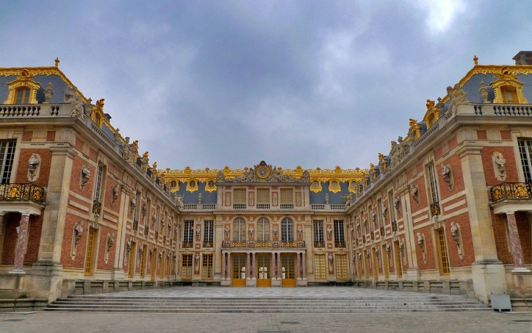 TOUR CHÂU ÂU ĐẶC BIỆT 15 NGÀY 14 ĐÊM KHÁM PHẢ TRỌN VẸN VẺ ĐẸP SIÊU LÃNG MẠN CỔ KÍNH 5 NƯỚC PHÁP-BỈ-HÀ LAN-ĐỨC-THỤY SỸ-MIỀN NAM NƯỚC PHÁP KHỞI HÀNH TỪ HÀ NỘI VÀ TP HỒ CHÍ MINH 