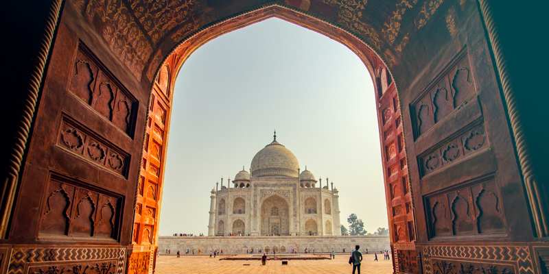 TOUR ẤN ĐỘ - NEW DELHI - ĐỀN TAJ MAHAL KHÁM PHÁ KỲ QUAN THẾ GIỚI -THÀNH PHỐ HỒNG JAIPUR 5 NGÀY 4 ĐÊM NHẬN KHÁCH TỪ HÀ NỘI SÀI GÒN 