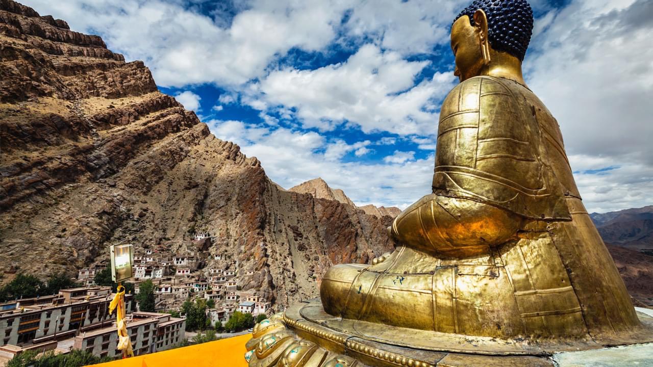DU LỊCH TÂM LINH PHẬT GIÁO KHÁM PHÁ BHUTAN ĐẤT NƯỚC XINH ĐẸP HẠNH PHÚC NHẤT THẾ GIỚI ẨN MÌNH TRONG DÃY HIMALAYA HÙNG VỸ VÀ BÍ ẨN ĐẾN ĐỂ CẢM NHẬN TOUR 5 NGÀY TỪ HÀ NỘI TP HỒ CHÍ MINH GIÁ RẺ CHƯA TỪNG CÓ 