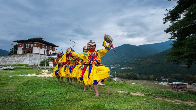 DU LỊCH TÂM LINH PHẬT GIÁO KHÁM PHÁ BHUTAN ĐẤT NƯỚC XINH ĐẸP HẠNH PHÚC NHẤT THẾ GIỚI ẨN MÌNH TRONG DÃY HIMALAYA HÙNG VỸ VÀ BÍ ẨN ĐẾN ĐỂ CẢM NHẬN TOUR 5 NGÀY TỪ HÀ NỘI TP HỒ CHÍ MINH GIÁ RẺ CHƯA TỪNG CÓ 