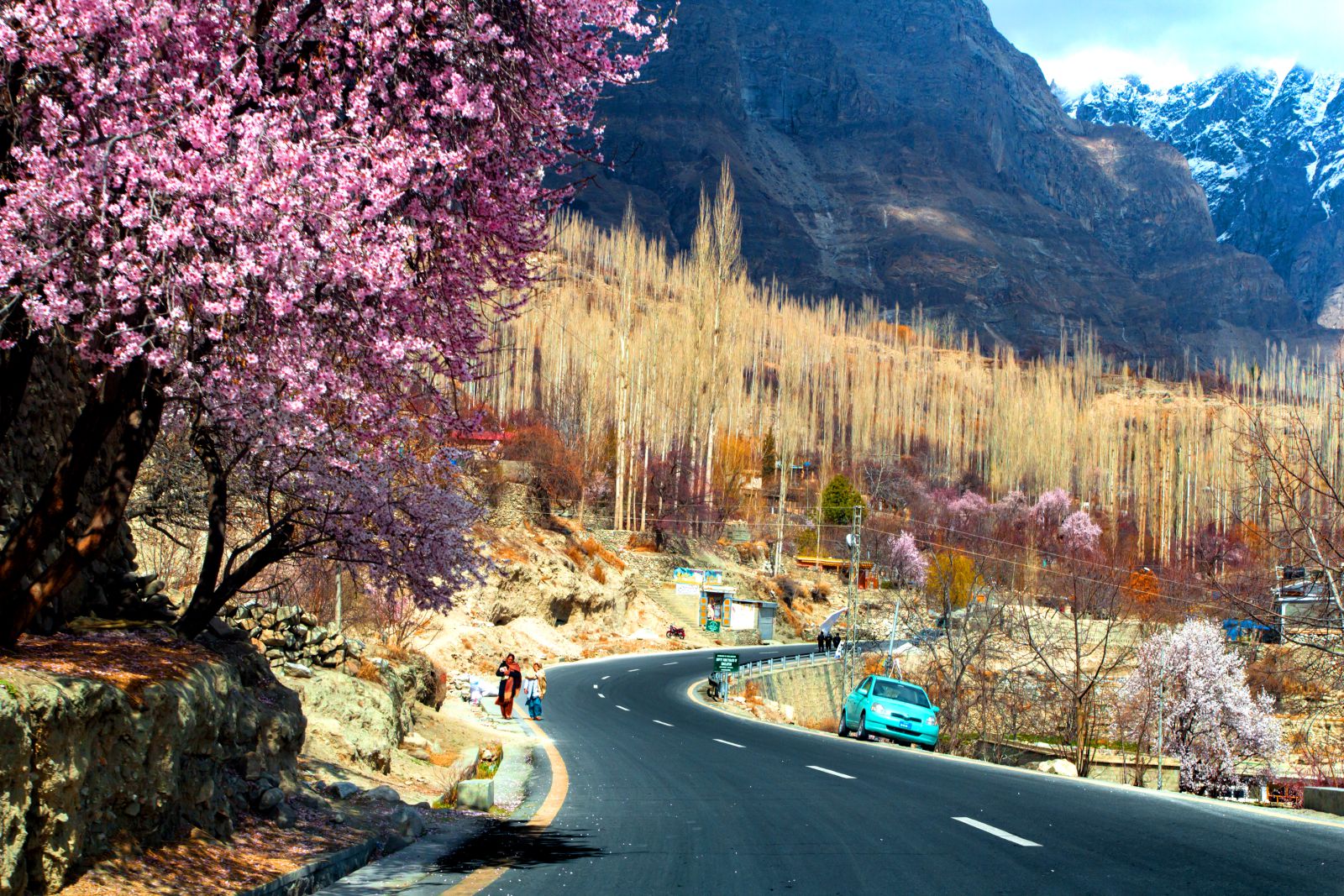 TOUR LIÊN TUYẾN PAKISTAN-TÂN CƯƠNG BẢN ĐỘC LẠ CHINH PHỤC MỘNG ĐÀO TIÊN LẠC LỐI GIỮA SÔNG BĂNG NÚI TUYẾT VÀ NHỮNG THUNG LŨNG HUYỀN DIỆU THƠ MỘNG NHƯ TIÊN CẢNH (10 NGÀY 9 ĐÊM) KHỞI HÀNH TỪ HÀ NỘI TP HỒ CHÍ MINH 