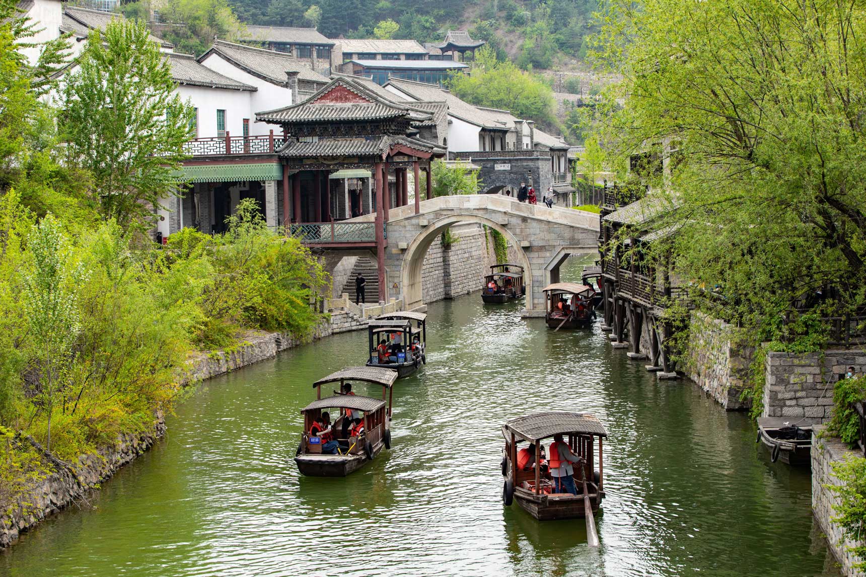 TOUR DU LỊCH BẮC KINH HÀNG CHÂU TÔ CHÂU THƯỢNG HẢI Ô TRẤN CÔNG VIÊN DISNEYLAND 8 NGÀY 7 ĐÊM BAY HÀNG KHÔNG CHẤT LƯỢNG CAO VIETNAM AIRLINES HOẶC AIR CHINA 