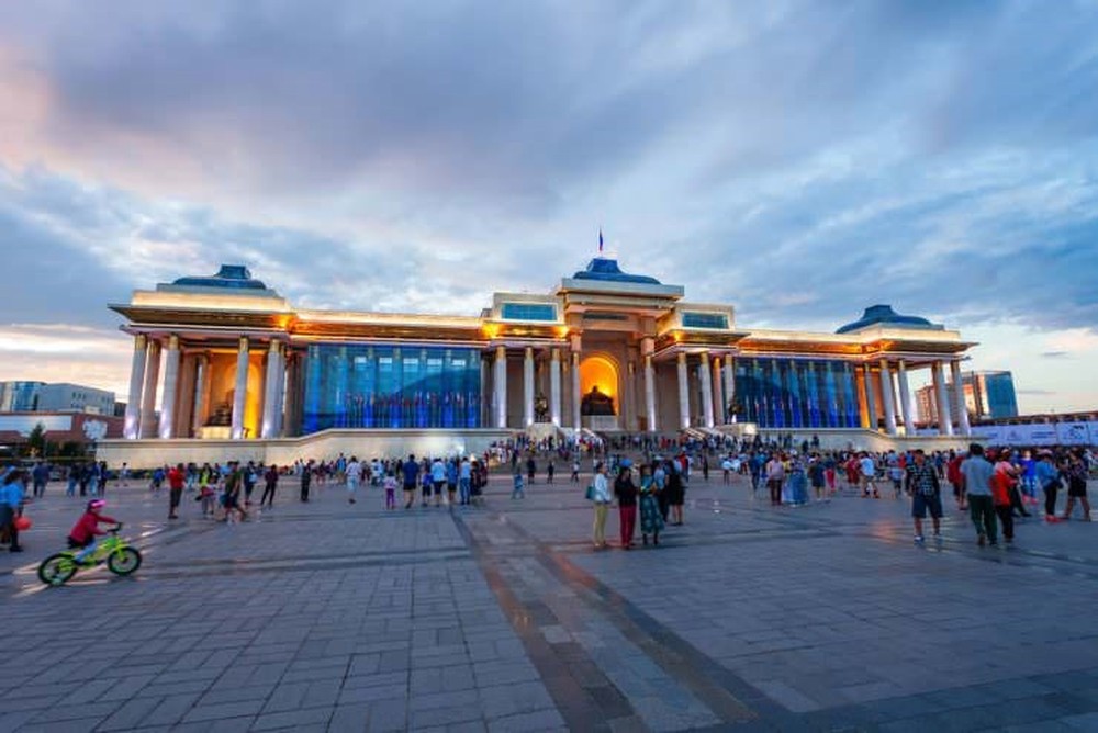 MÔNG CỔ - VỀ MIỀN TUYẾT TRẮNG CỦA THÀNH CÁT TƯ HÃN TOUR MIỀN BẮC MÔNG CỔ MÙA ĐÔNG XUÂN BẢN ĐỘC LẠ KHÁM PHÁ LỄ HỘI BĂNG THĂM LÀNG TUẦN LỘC TSAGAAN NUR (RỪNG TAIGA GIÁP NGA) 10N9Đ TỪ HÀ NỘI TP HỒ CHÍ MINH 