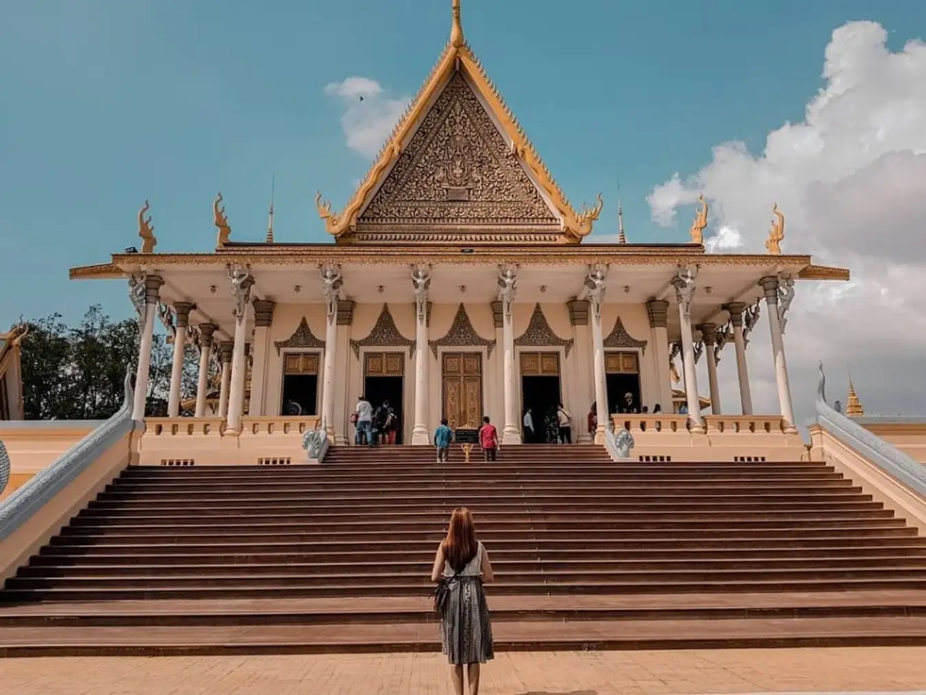 TOUR DU LỊCH CAMPUCHIA 4N3Đ (CAMBODIA) LỊCH TRÌNH HỢP LÝ CAM KẾT GIÁ RẺ NHẤT THỊ TRƯỜNG TỪ HÀ NỘI TP HỒ CHÍ MINH SIEM REAP ANGKOR PHNOMPENH
