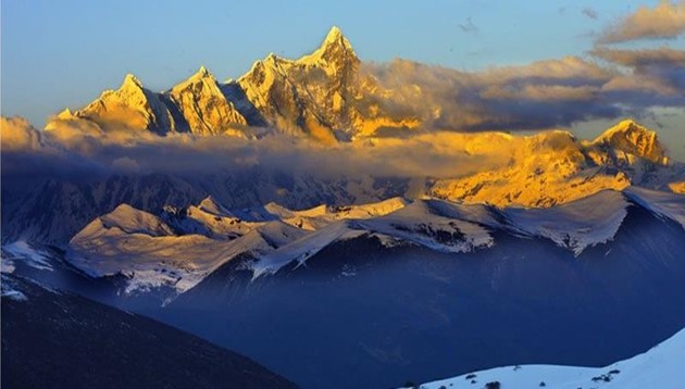 TOUR ĐỘC LẠ TÂY TẠNG 2026 9 NGÀY 8 ĐÊM CHECK IN EVEREST ĐÓN BÌNH MINH TRÊN DÃY TUYẾT SƠN HIMALAYA HÙNG VĨ NHẬN KHÁCH TỪ HÀ NỘI TP HỒ CHÍ MINH 