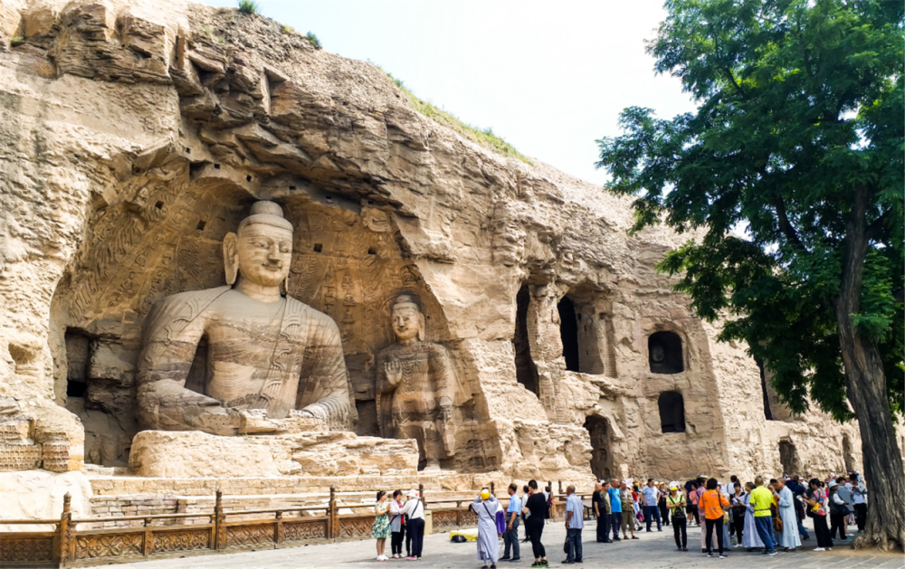 TOUR HÀ NỘI – TRÙNG KHÁNH GIÁ RẺ 4N3Đ KHÁM PHÁ THÀNH PHỐ MA TRẬN – HANG ĐÁ ĐẠI TÚC – HỒNG NHAI ĐỘNG – GA TÀU LÍ TỬ BÁ –  QUÁN LẨU LỚN NHẤT THẾ GIỚI