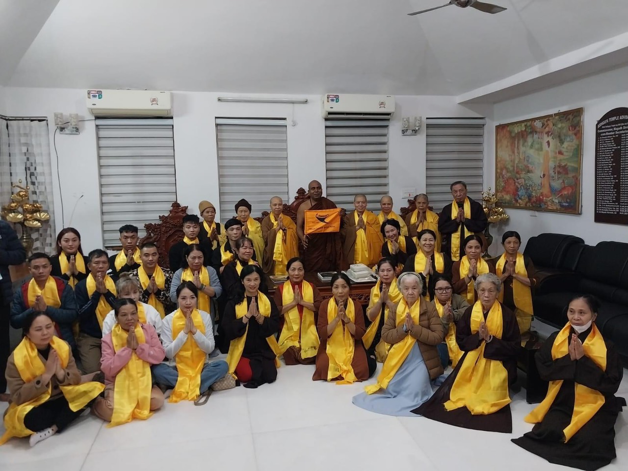 TOUR HÀNH HƯƠNG TỨ ĐỘNG TÂM ẤN ĐỘ - NEPAL TỪ HÀ NỘI SÀI GÒN HÀNH TRÌNH TÌM VỀ MIỀN AN LẠC VỚI LỊCH TRÌNH VÀ CHI PHÍ HỢP LÝ 