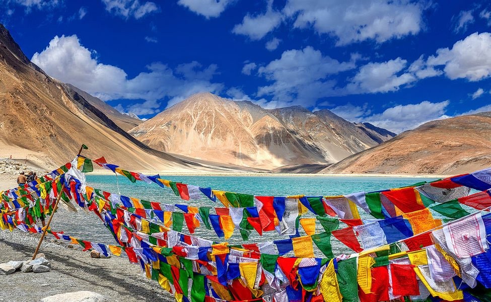 TOUR DU LỊCH LADAKH  ẤN ĐỘ TỪ HÀ NỘI - LEH LADAKH - THUNG LŨNG LE NUBRA - ĐÈO KHADUNGLA- HỒ PANGONG
