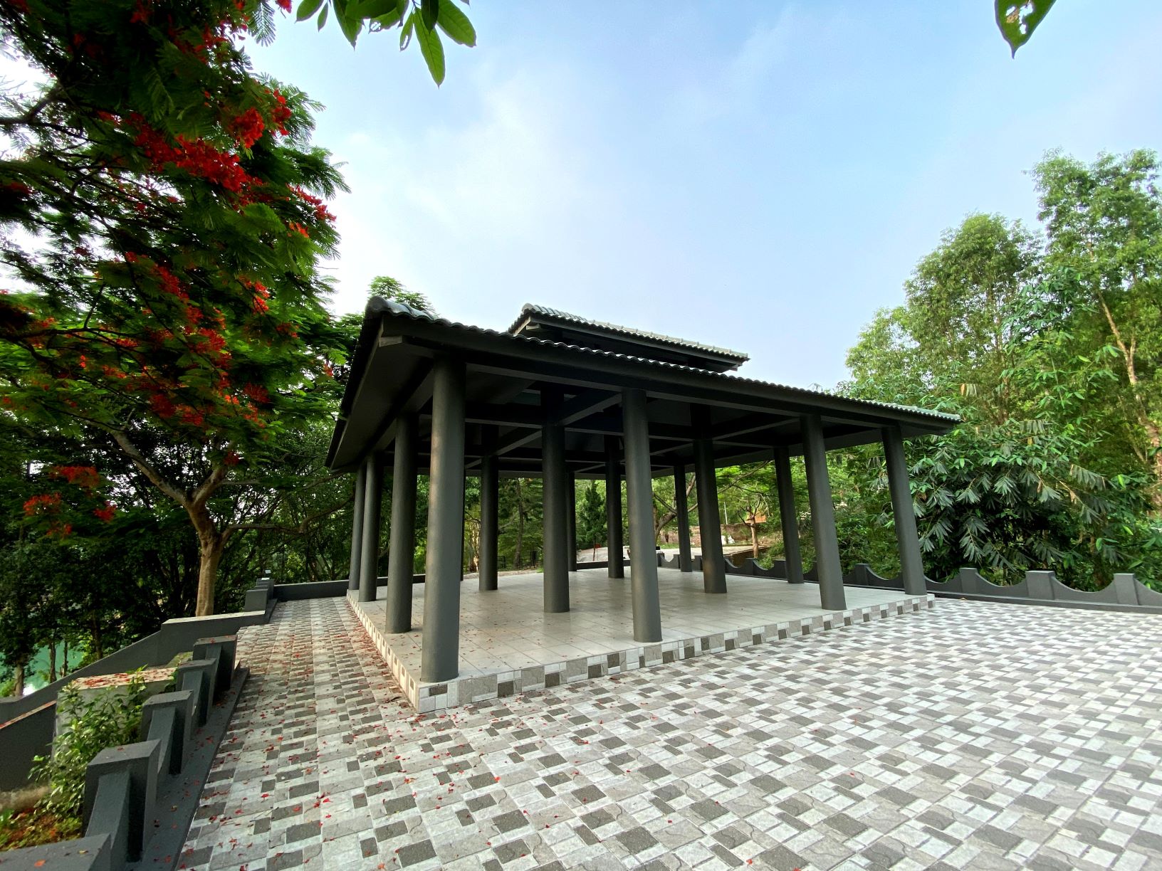 TOUR HỒ THÁC BÀ YÊN BÁI MÙA HÈ  2N1Đ TỪ HÀ NỘI - LÀNG AN BÌNH – LÀNG CỘI - DU THUYỀN KHU SINH THÁI RUBY 