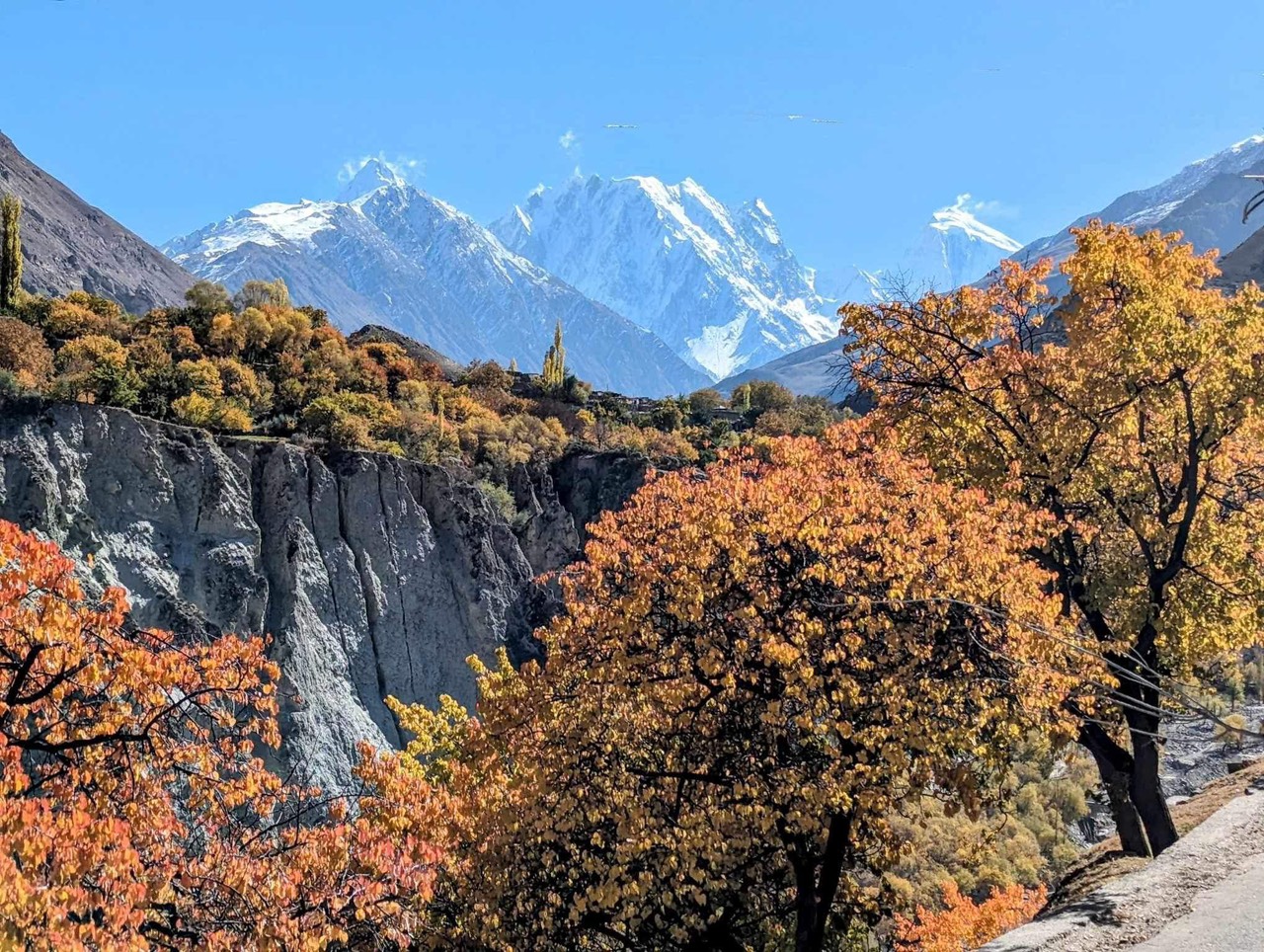 TOUR LIÊN TUYẾN PAKISTAN-TÂN CƯƠNG BẢN ĐỘC LẠ CHINH PHỤC MỘNG ĐÀO TIÊN LẠC LỐI GIỮA SÔNG BĂNG NÚI TUYẾT VÀ NHỮNG THUNG LŨNG HUYỀN DIỆU THƠ MỘNG NHƯ TIÊN CẢNH (10 NGÀY 9 ĐÊM) KHỞI HÀNH TỪ HÀ NỘI TP HỒ CHÍ MINH 
