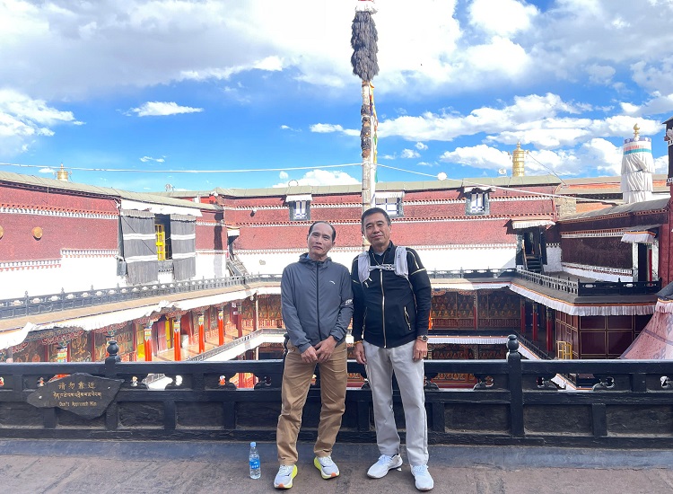 TOUR TÂY TẠNG ĐƯỜNG TÀU BẢN TIẾT KIỆM 7 NGÀY 6 ĐÊM  TRẢI NGHIỆM ĐƯỜNG TÀU THANH TẠNG THẢO NGUYÊN KHẢ KHẢ TÂY LÝ NHẬN GHÉP KHÁCH LẺ TỪ HÀ NỘI TP HỒ CHÍ MINH 
