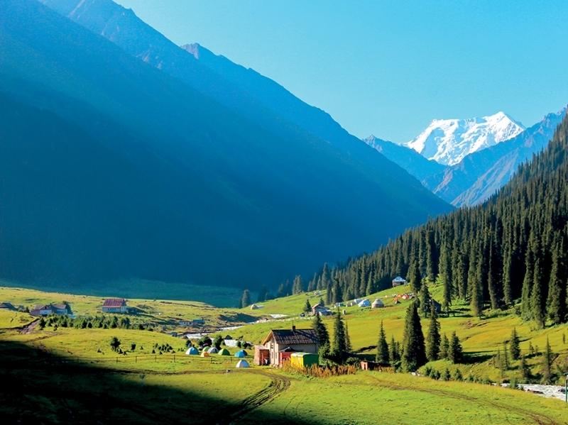 TOUR LIÊN TUYẾN 2 NƯỚC TRUNG Á KAZAKHSTAN – KYRGYZSTAN CUNG ĐƯỜNG TIẾP NỐI NHỮNG CUNG ĐƯỜNG BẤT TẬN HÙNG VĨ VÀ QUYẾN RŨ 9 NGÀY 8 ĐÊM MIỄN VISA TỪ HÀ NỘI TP HỒ CHÍ MINH TRẢI NGHIỆM NGỦ LỀU YURT