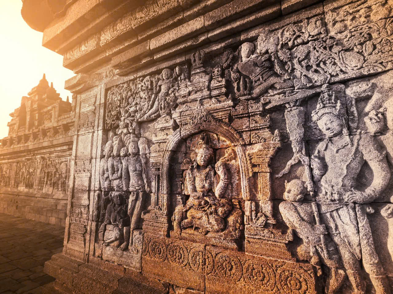 TOUR HÀNH HƯƠNG ĐỘC BẢN SUMMIT TRAVEL 2026 KỲ QUAN PHẬT GIÁO BOROBUDUR INDONESIA – NÚI LỬA MERAPI DI SẢN THẾ GIỚI PRAMBANAN 5 NGÀY 4 ĐÊM KHỞI HÀNH TỪ HÀ NỘI TP HỒ CHÍ MINH 