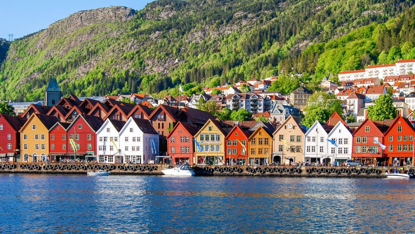 TOUR BẮC ÂU 10N9Đ THĂM QUÊ HƯƠNG ÔNG GIÀ NOEL SĂN BẮC CỰC QUANG  PHẦN LAN – THỤY ĐIỂN – NAUY  ROVANIEMI – LEVI – KILPISJÄRVI – TROMSO – OSLO KHỞI HÀNH TỪ HÀ NỘI TP HCM 