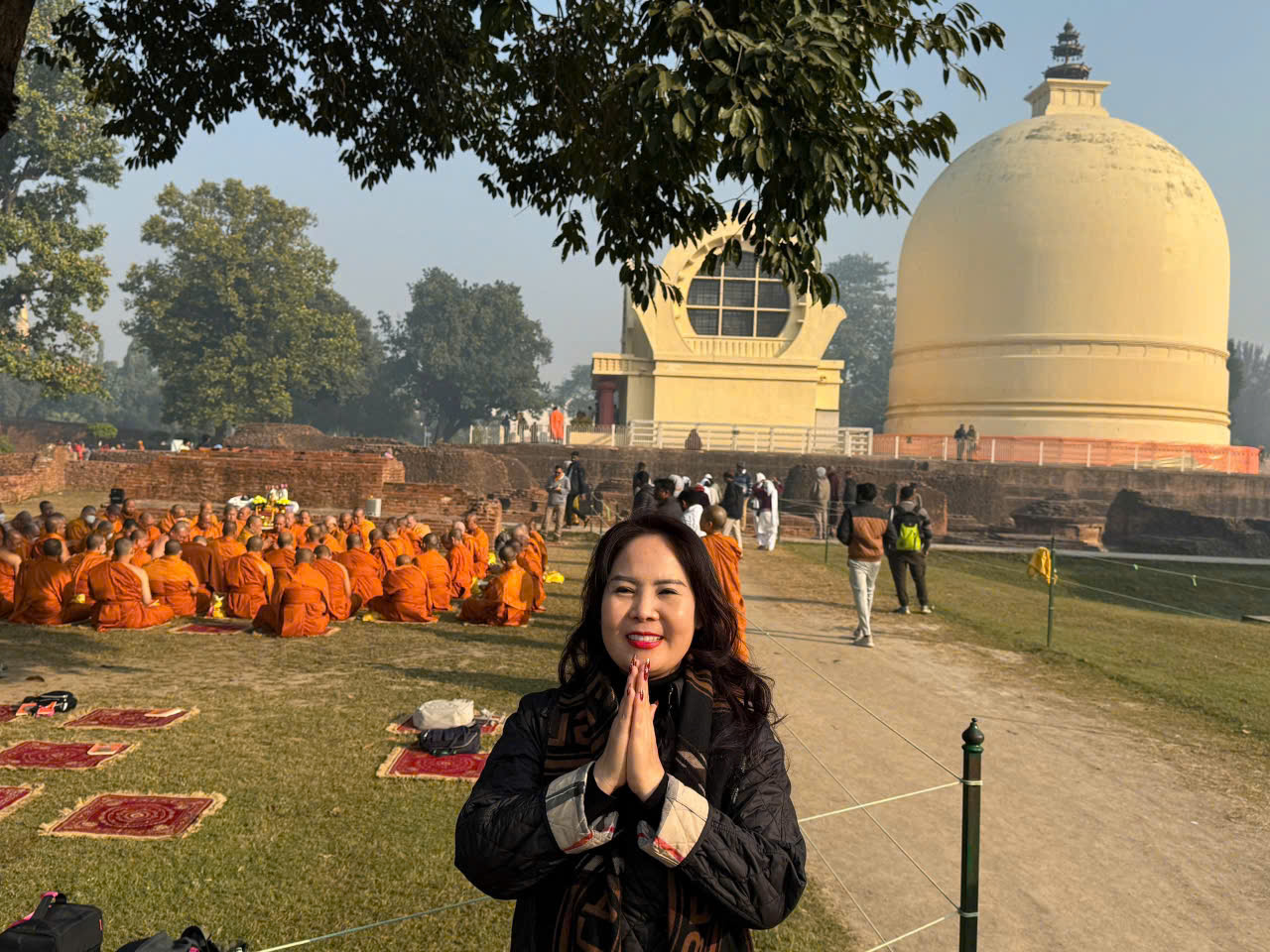 HÀNH HƯƠNG TỨ ĐỘNG TÂM ẤN ĐỘ NEPAL LỄ 30.4 ĐƯỜNG VỀ XỨ PHẬT KHÔNG XA ĐOÀN GỒM THẦY CHÙA CÙNG CÁC TĂNG NI PHẬT TỬ TỪ NHIỀU VÙNG MIỀN ĐẤT NƯỚC TOUR 7 NGÀY 7 ĐÊM KHỞI HÀNH NGÀY  28.4 TỪ 2 ĐẦU HÀ NỘI VÀ TP HCM 