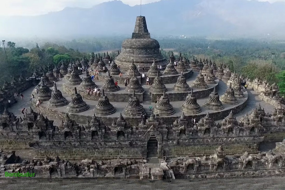TOUR DU LỊCH TÂM LINH ĐẶC BIỆT BOROBUDUR HUYỀN BÍ KHÁM PHÁ QUẦN THỂ NHỮNG NGÔI ĐỀN LINH THIÊNG KỲ QUAN PHẬT GIÁO TRONG LÒNG ĐẤT NƯỚC HỒI GIÁO INDONESIA  