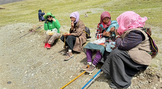 KORA KAILASH TÂY TẠNG 2026 CHẠM VÀO TRÁI TIM VŨ TRỤ TÂM LINH TÌM VỀ BẢN THỂ ĐÁNH THỨC THẦN KHÍ CHÍNH MÌNH TOUR  RÚT GỌN 11 NGÀY 10 ĐÊM GIẢM GIÁ CHO TĂNG NI PHẬT TỬ GHÉP KHÁCH TỪ HÀ NỘI SÀI GÒN ĐÀ NẴNG NHA TRANG 