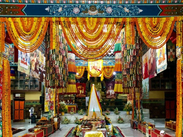 TOUR HÀNH HƯƠNG ẤN ĐỘ NEPAL ĐẶC BIỆT 2025 CÓ GẶP SƯ MINH TUỆ CHIÊM BÁI 8 THÁNH ĐỊA PHẬT GIÁO 13 ĐÊM 12 NGÀY VIẾNG THĂM 42 NGÔI CHÙA PHẬT GIÁO NỔI TIẾNG KHỞI HÀNH TỪ HÀ NỘI -TP HỒ CHÍ MINH/SÀI GÒN 