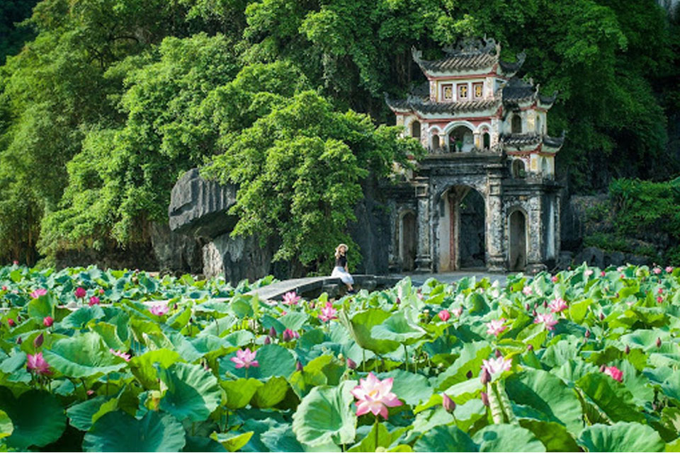 HÀ NỘI -THUNG NHAM NINH BÌNH 